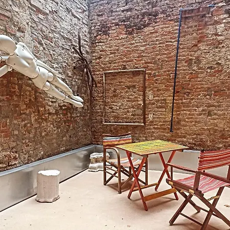 Loft&art شقة *